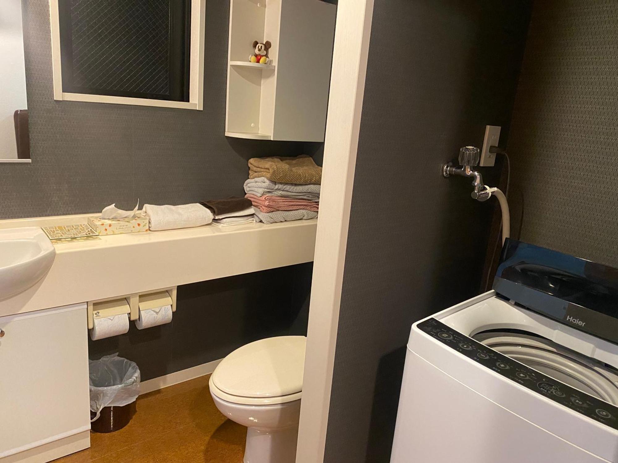 アパート Shinjuku House *